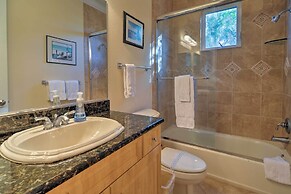 Holmes Beach Family Home W/private Pool & 3 Decks!