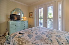 Holmes Beach Family Home W/private Pool & 3 Decks!