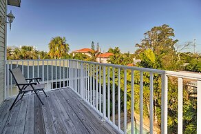 Holmes Beach Family Home W/private Pool & 3 Decks!