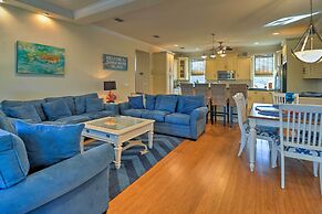 Holmes Beach Family Home W/private Pool & 3 Decks!