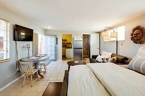 Adorable Tucson Studio w/ Gas Grill & Wifi!