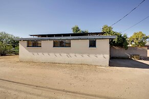 Adorable Tucson Studio w/ Gas Grill & Wifi!