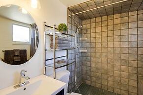 Adorable Tucson Studio w/ Gas Grill & Wifi!