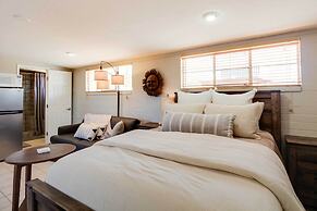 Adorable Tucson Studio w/ Gas Grill & Wifi!
