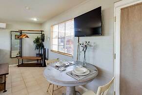 Adorable Tucson Studio w/ Gas Grill & Wifi!