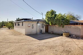 Adorable Tucson Studio w/ Gas Grill & Wifi!