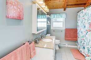 Walk to Beach: Water-view Seabrook Sanctuary