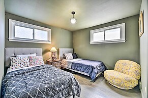 Charming Buffalo Apt: 18 Mi to Niagara Falls!