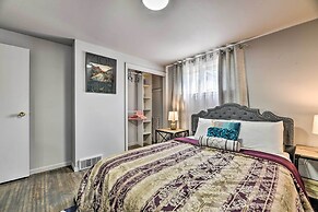 Charming Buffalo Apt: 18 Mi to Niagara Falls!