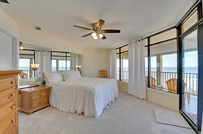 Oceanfront Escape on Wilbur Beach!