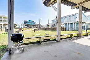 'the Beach House' Bolivar Peninsula Family Getaway