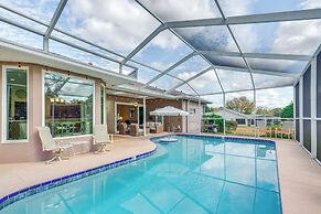 Private Pool: Pet-friendly Retreat on Golf Course!
