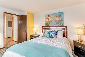 Quaint Rockaway Beach Gem: Walk to Shore!