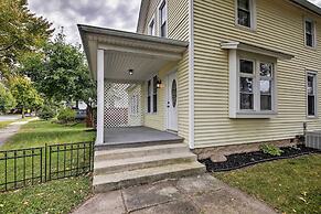 Lakeside Garden Home - 1 Mile to Main Street!