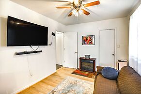 1 Mi to Dtwn: Remote Work-friendly Apt in Hampton!