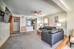 Old Orchard Beach Apt - Walk to Beach & Pier!