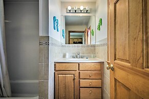 Old Orchard Beach Apt - Walk to Beach & Pier!