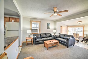 Old Orchard Beach Apt - Walk to Beach & Pier!