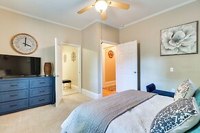 Updated Farmhouse w/ Yard, 10 Mi to Dtwn Atlanta