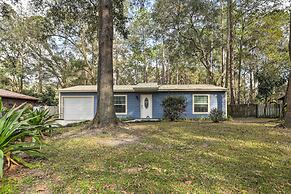 Gainesville Home: 5 Mi to UF Stadium & Downtown!