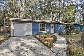 Gainesville Home: 5 Mi to UF Stadium & Downtown!