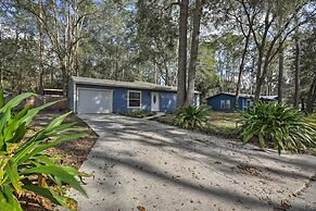 Gainesville Home: 5 Mi to UF Stadium & Downtown!
