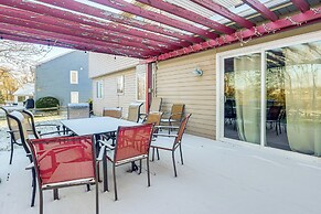 8 Mi to Dtwn: Family-friendly Home in Fort Wayne!