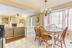 8 Mi to Dtwn: Family-friendly Home in Fort Wayne!
