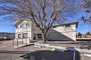 Kingman Apartment < 2 Miles to Route 66 Sign!