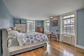 Spacious Estate w/ Courtyard: 2 Miles to Downtown!