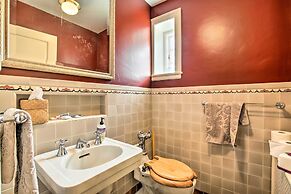 Spacious Estate w/ Courtyard: 2 Miles to Downtown!