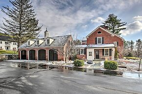 Spacious Estate w/ Courtyard: 2 Miles to Downtown!