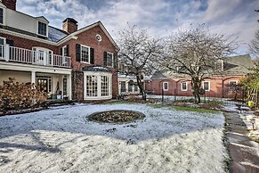 Spacious Estate w/ Courtyard: 2 Miles to Downtown!