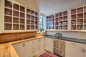 Spacious Estate w/ Courtyard: 2 Miles to Downtown!