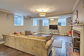 Spacious Estate w/ Courtyard: 2 Miles to Downtown!