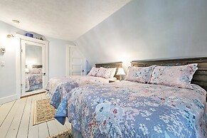 Central Bar Harbor Home, Walk to the Shore & Town!