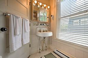 Central Bar Harbor Home, Walk to the Shore & Town!