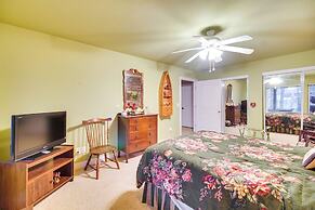 Lakefront Home w/ Furnished Deck in Grove!