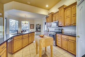 Lakefront Home w/ Furnished Deck in Grove!