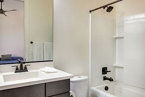 Mtn Views, Pool & Hot Tub: Phoenix Oasis