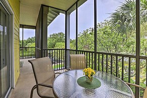 Vibrant Condo w/ Pool Access: 11 Mi to Disney