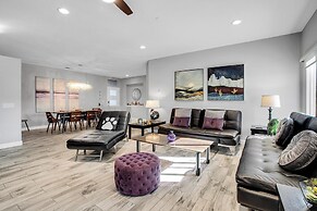 Near Downtown: Palm Springs Home w/ Mountain Views