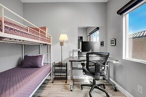 Near Downtown: Palm Springs Home w/ Mountain Views