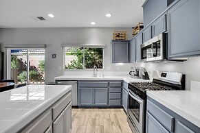 Near Downtown: Palm Springs Home w/ Mountain Views