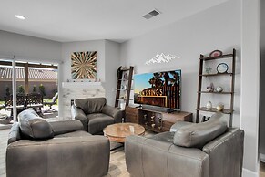 Near Downtown: Palm Springs Home w/ Mountain Views