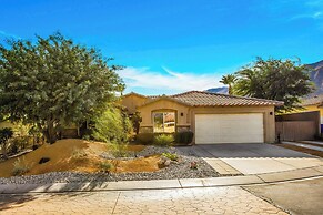 Near Downtown: Palm Springs Home w/ Mountain Views