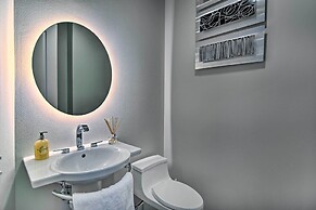 Modern Anchorage Townhome - By Delaney Park Strip!