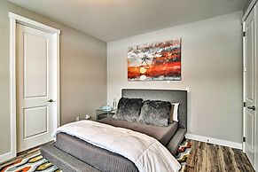 Modern Anchorage Townhome - By Delaney Park Strip!