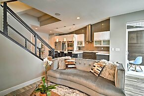 Modern Anchorage Townhome - By Delaney Park Strip!