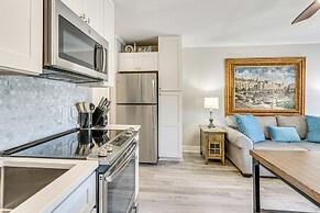 Pool, Tennis & Gym: Resort Condo in Hilton Head!